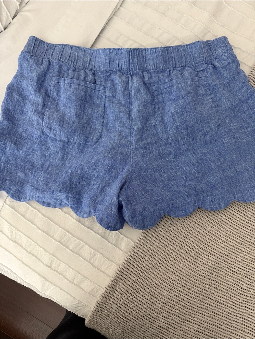 Lilly Pulitzer Chambray Blue Scallop-Hem Short - Picture 4 of 4